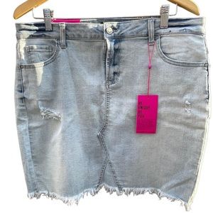 Celebrity Pink, denim distressed skirt
